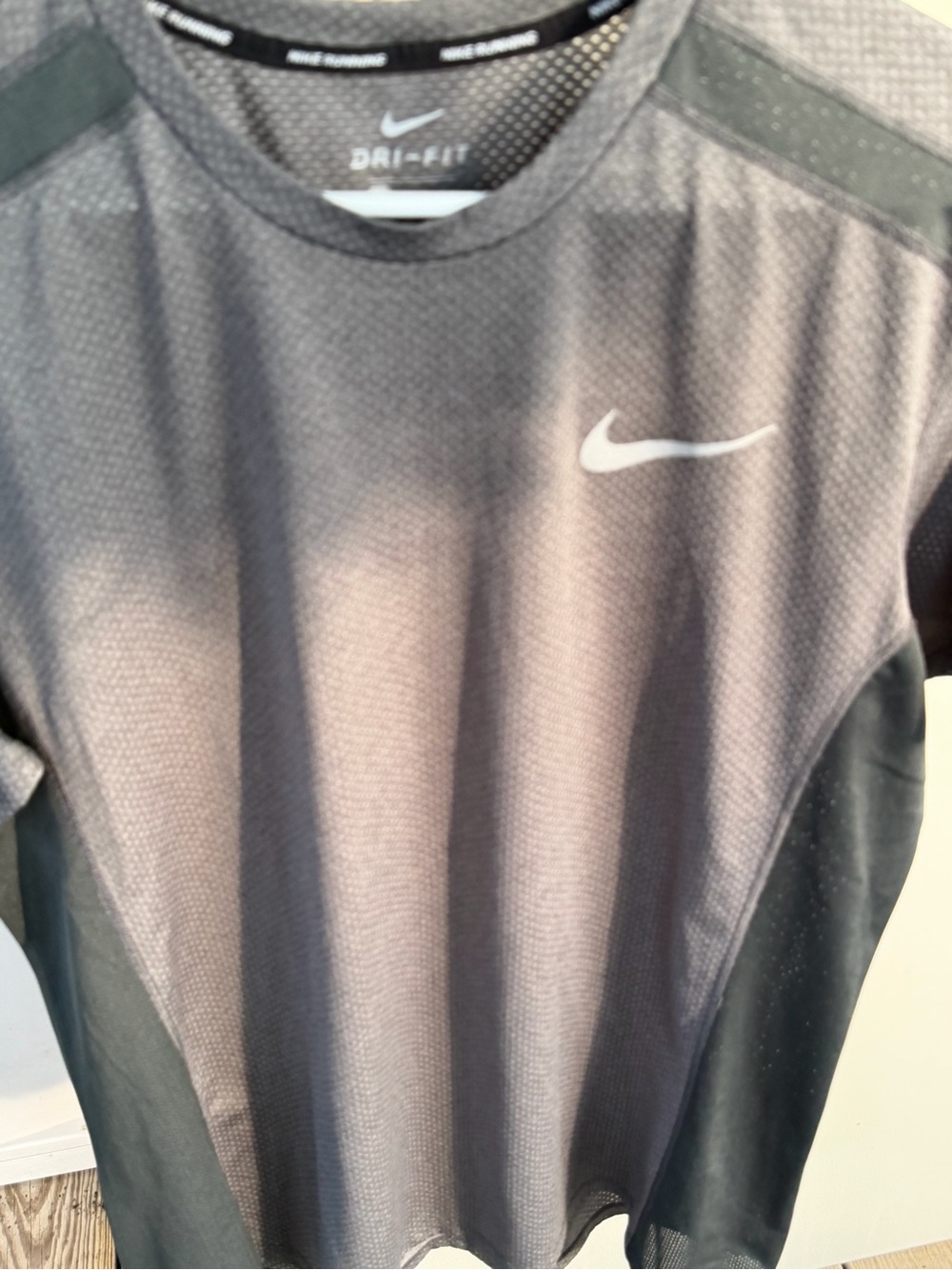 Nike Men’s Black/gray Dri-FIT Short Sleeve Athletic Tee
